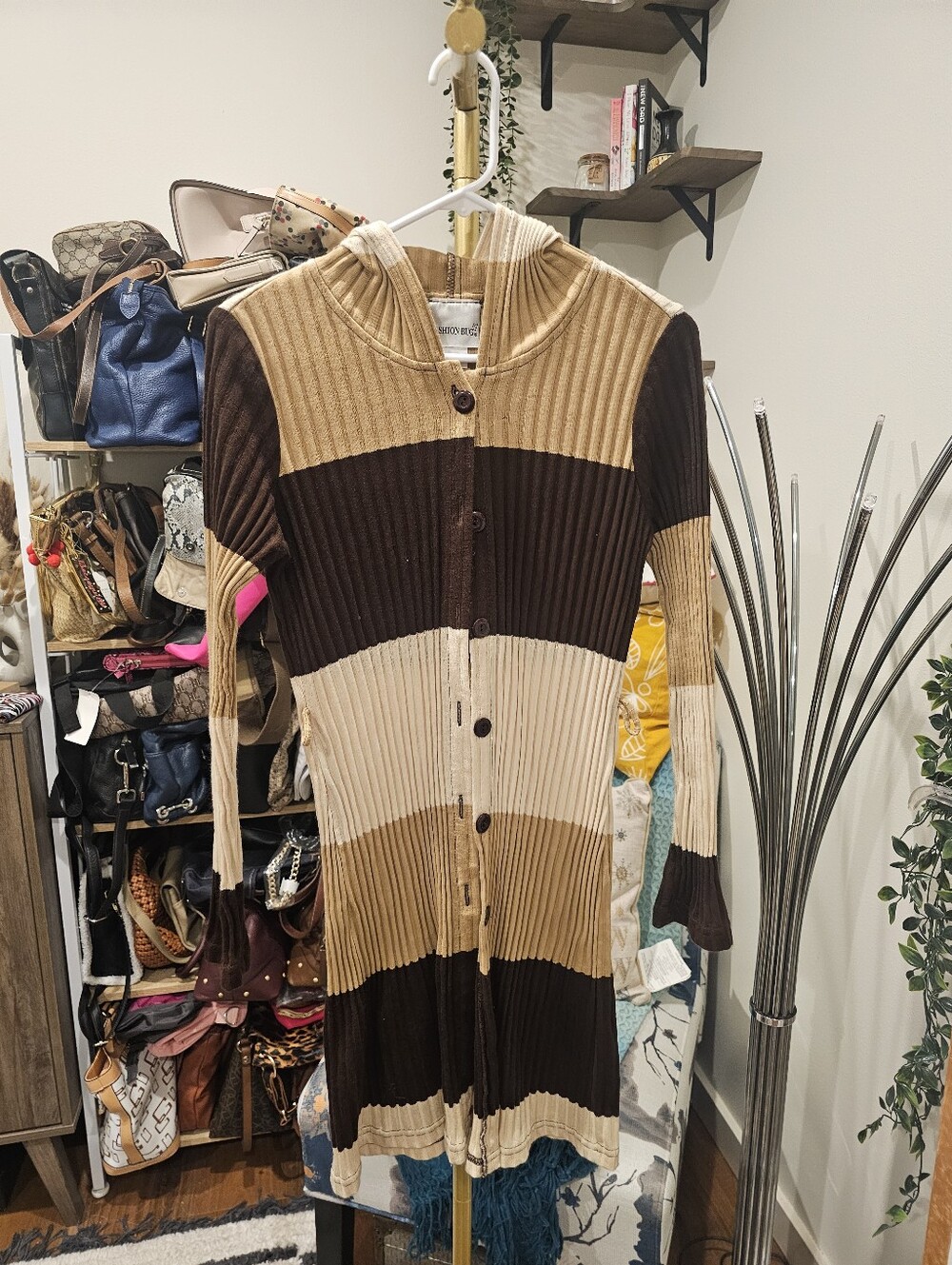 Vintage Fashion Bug Ribbed Hooded Cardigan Duster in Brown & Cream